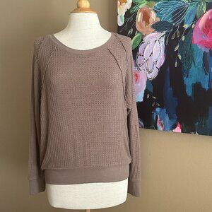 Jane + Delancey Taupe Waffle Knit Pullover Sweatshirt Size Medium